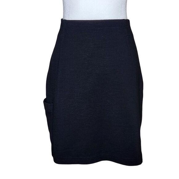 Title Nine Merino Wool Skirt Black Pull On Pockets Women's Size 8 - Picture 3 of 9